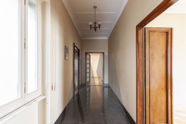 Via Paraguay IV piano 165 mq