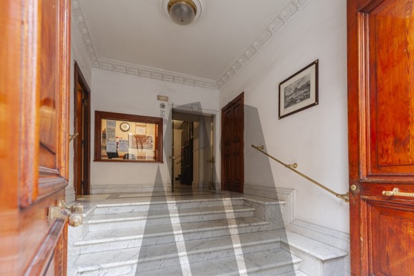 Via Germanico quadrilocale III piano