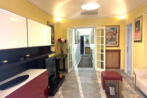 Borgo Pio Vicolo D'Orfeo Piano Rialzato 123 mq