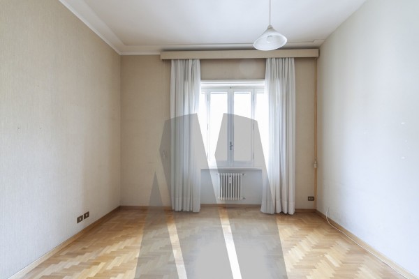 Via Paraguay IV piano 165 mq