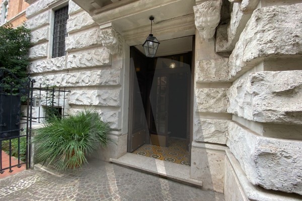 Via Fucino ampio quadrilocale