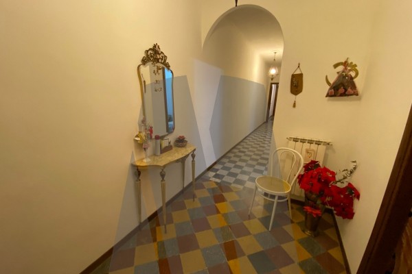 Via Fucino ampio quadrilocale