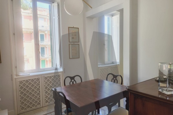 Corso Trieste III piano 120 mq